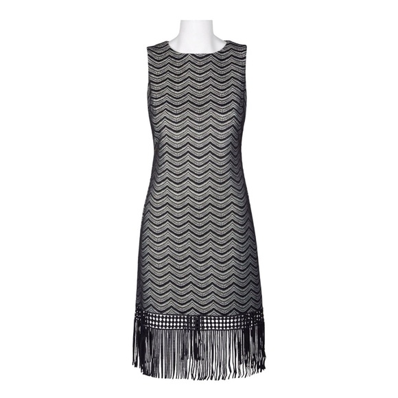 julia jordan Dresses & Skirts - Julia Jordan Illusion Fringe Bodycon Lace Dress